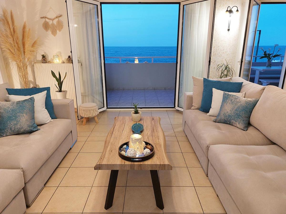 Amazing Beachfront Apartment In Hersonissos المظهر الخارجي الصورة