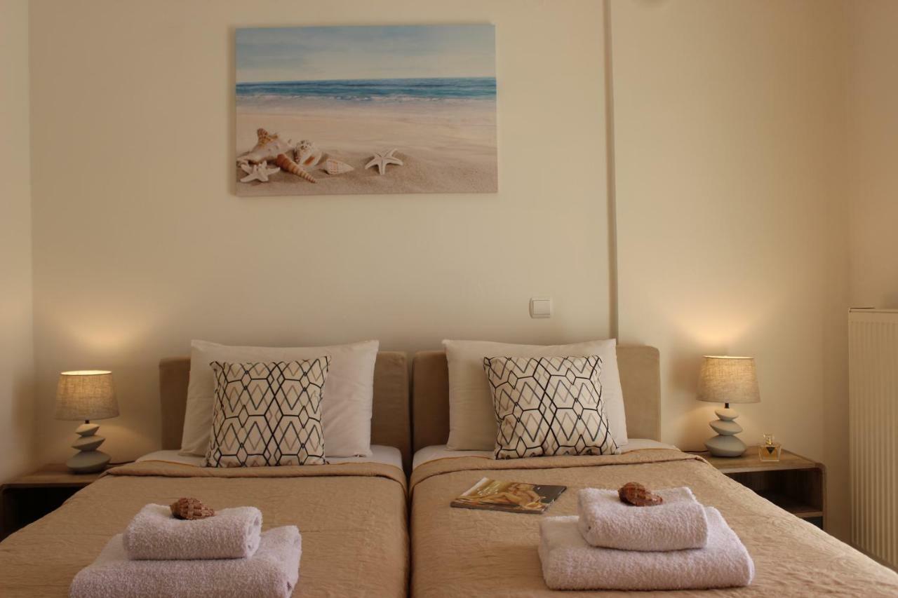 Amazing Beachfront Apartment In Hersonissos المظهر الخارجي الصورة