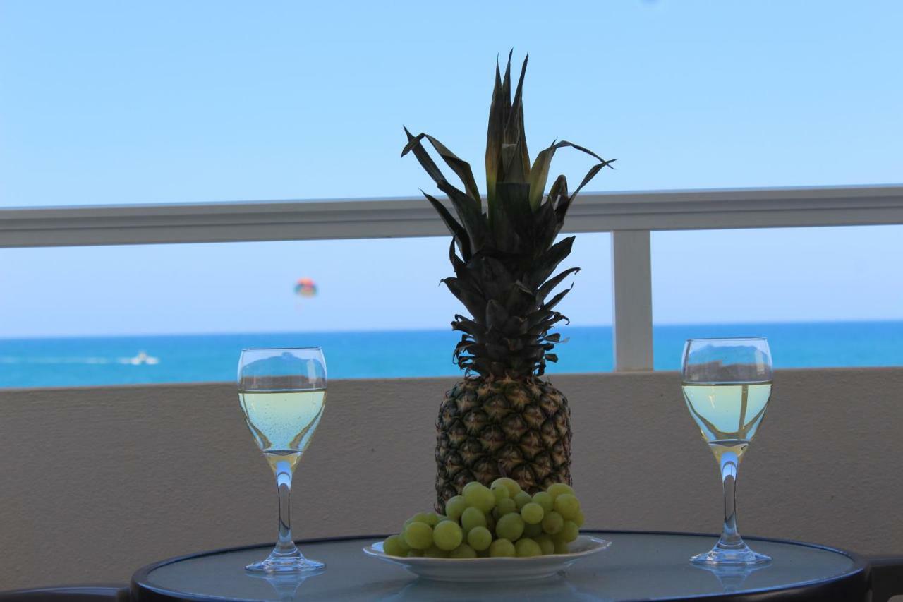 Amazing Beachfront Apartment In Hersonissos المظهر الخارجي الصورة